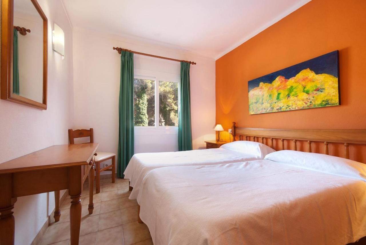 Pinos Altos 04 Apartman Cala de Sant Vicenc Kültér fotó